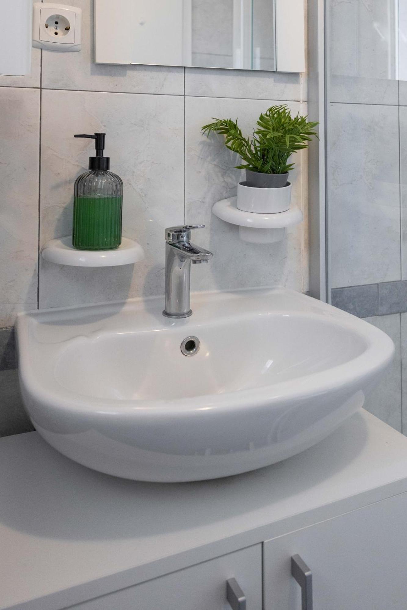 Modern Studio Near City Center Zagabria Esterno foto